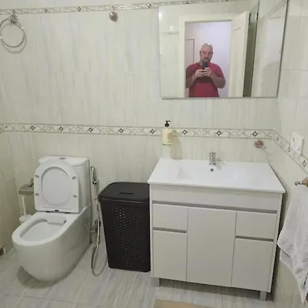 Compartir Apartamento Con Habitacion Y Bano Privado Torremolinos